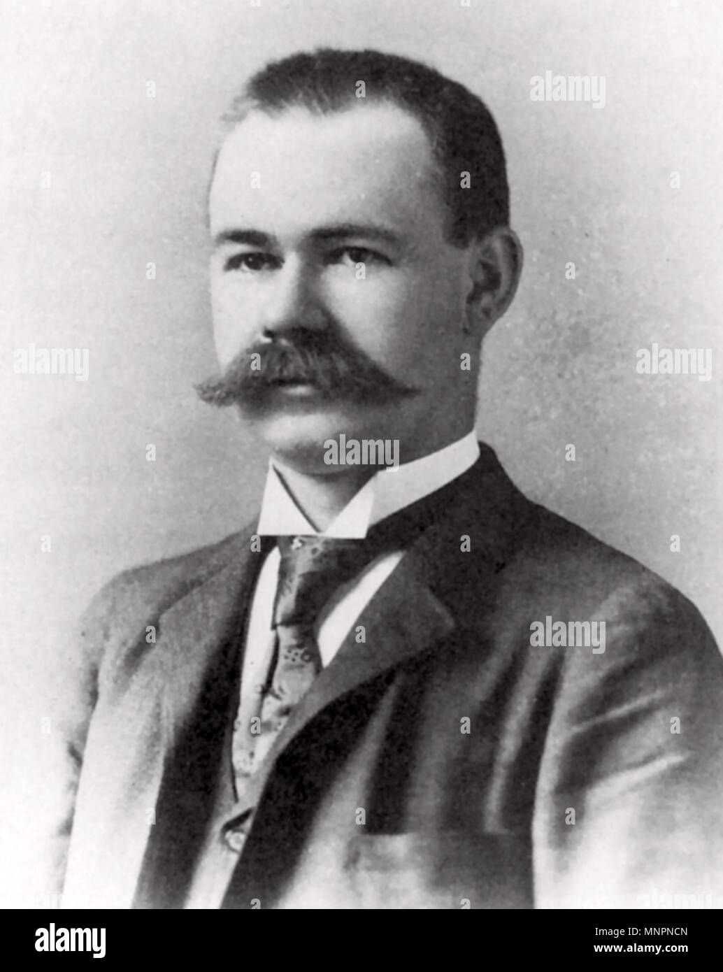 HERMAN HOLLERITH (1860-1929) l'inventeur américain qui a mis au point une tabulatrice à cartes perforées et finalement à la fondation d'IBM Banque D'Images