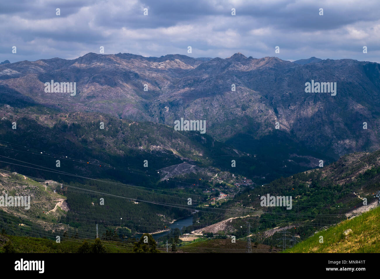 Paysages du Portugal montagnes Serra do Gerês Banque D'Images