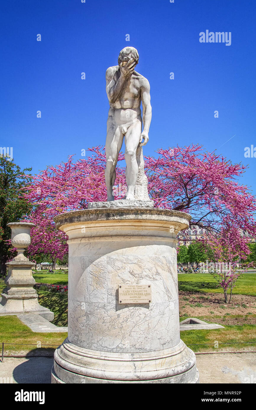 Facepalm (Statue de Caïn, par Henri Vidal, Jardin des Tuileries, Paris