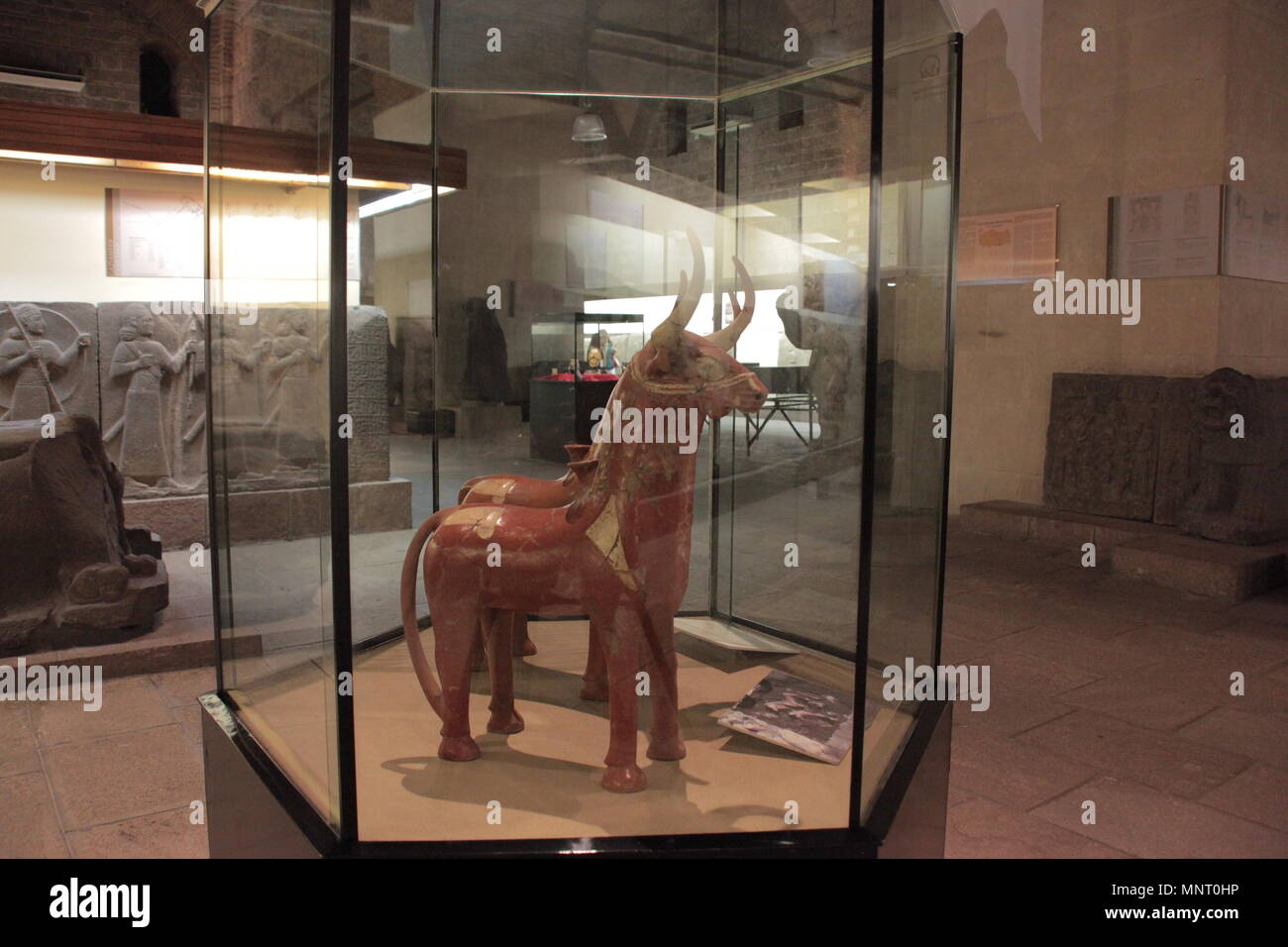 Long Horn Hittite bull sculptures, d'Alaca, Corum, 1400 Musée de la Civilisation anatolienne de BCE, Ankara, Turquie Banque D'Images