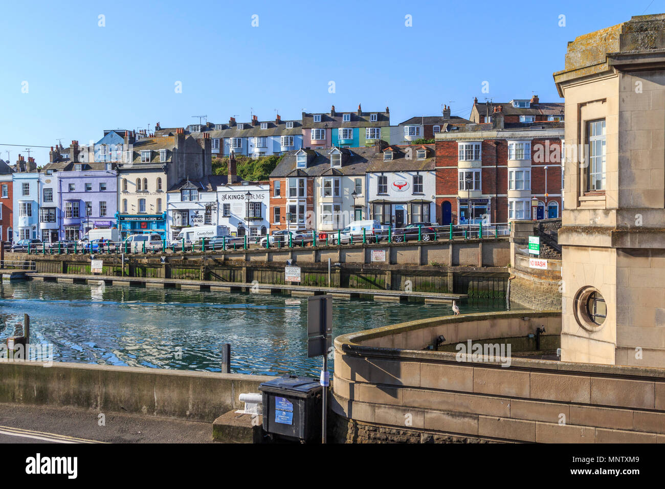 Port de Weymouth et maison de ville en bord de mer , Dorset, Angleterre, côte sud, Grande Bretagne, UK, FR,eu Banque D'Images