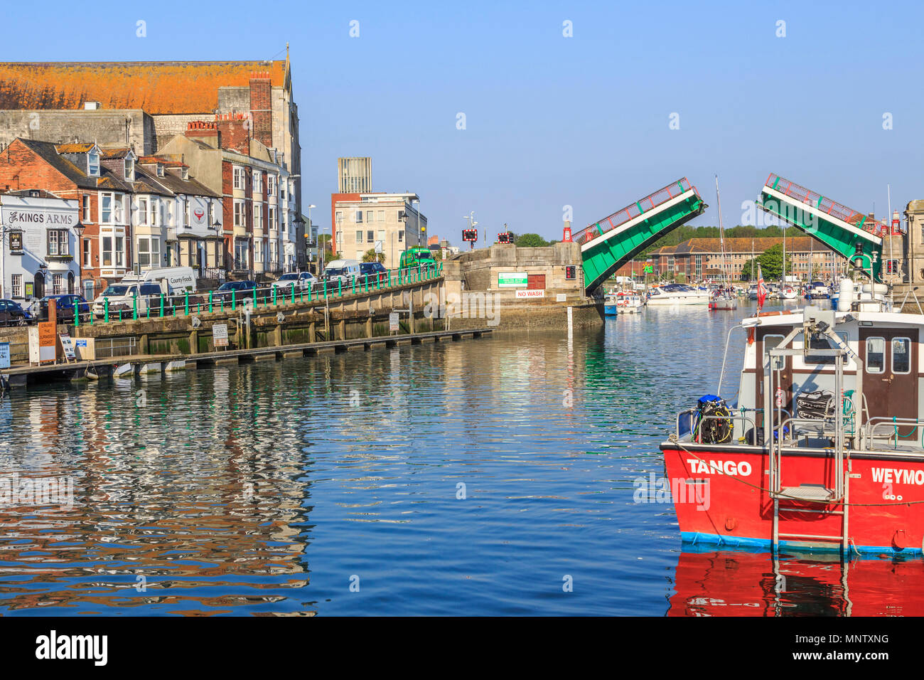 Port de Weymouth et maison de ville en bord de mer , Dorset, Angleterre, côte sud, Grande Bretagne, UK, FR,eu Banque D'Images