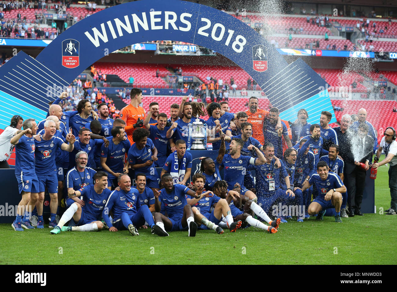 Les joueurs de Chelsea célébrer la victoire à la fin de la finale de la FA Cup match entre Chelsea et Manchester United au stade de Wembley, le 19 mai 2018 à Londres, en Angleterre. (Photo prise par Paul Chesterton/phcimages.com) Banque D'Images