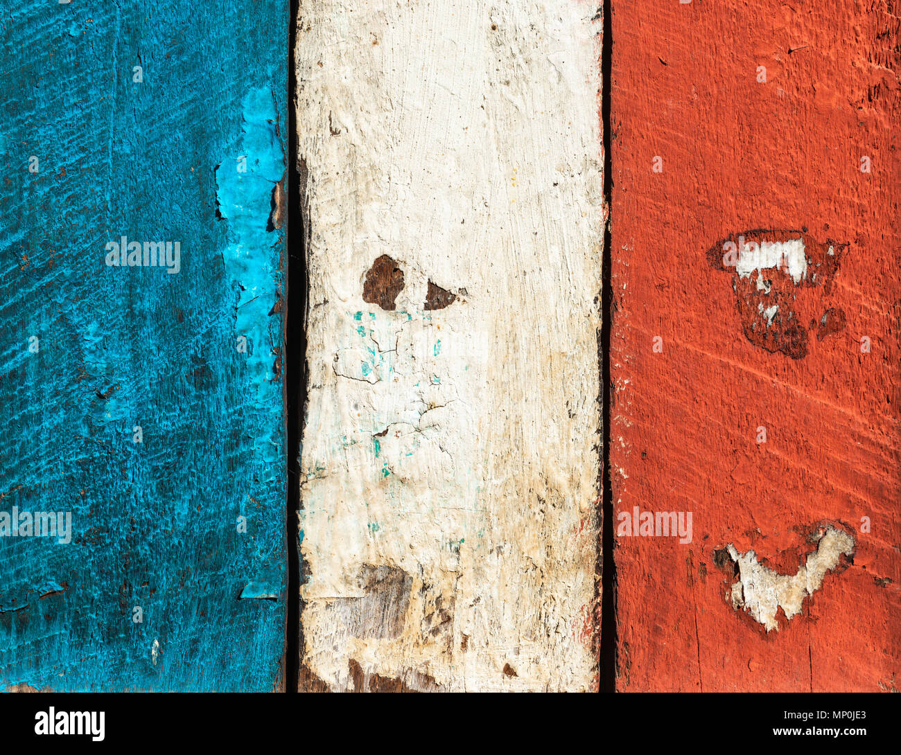 Drapeau français faits de planches en bois peint. Texture grunge ou arrière-plan. Banque D'Images