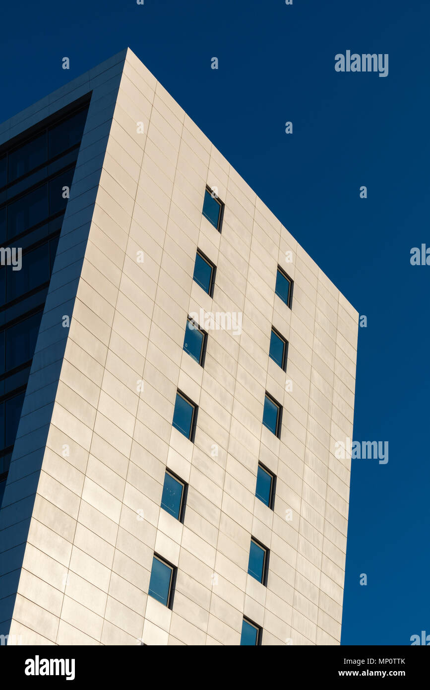 Office building illustré d'une façon abstraite, Kiel, Allemagne, Europe Banque D'Images