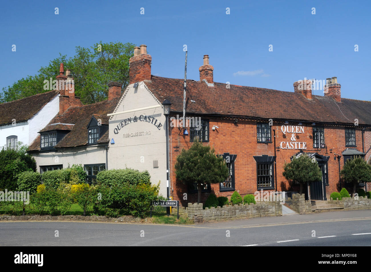 La Reine & Castle, à Kenilworth, Warwickshire, Angleterre Banque D'Images