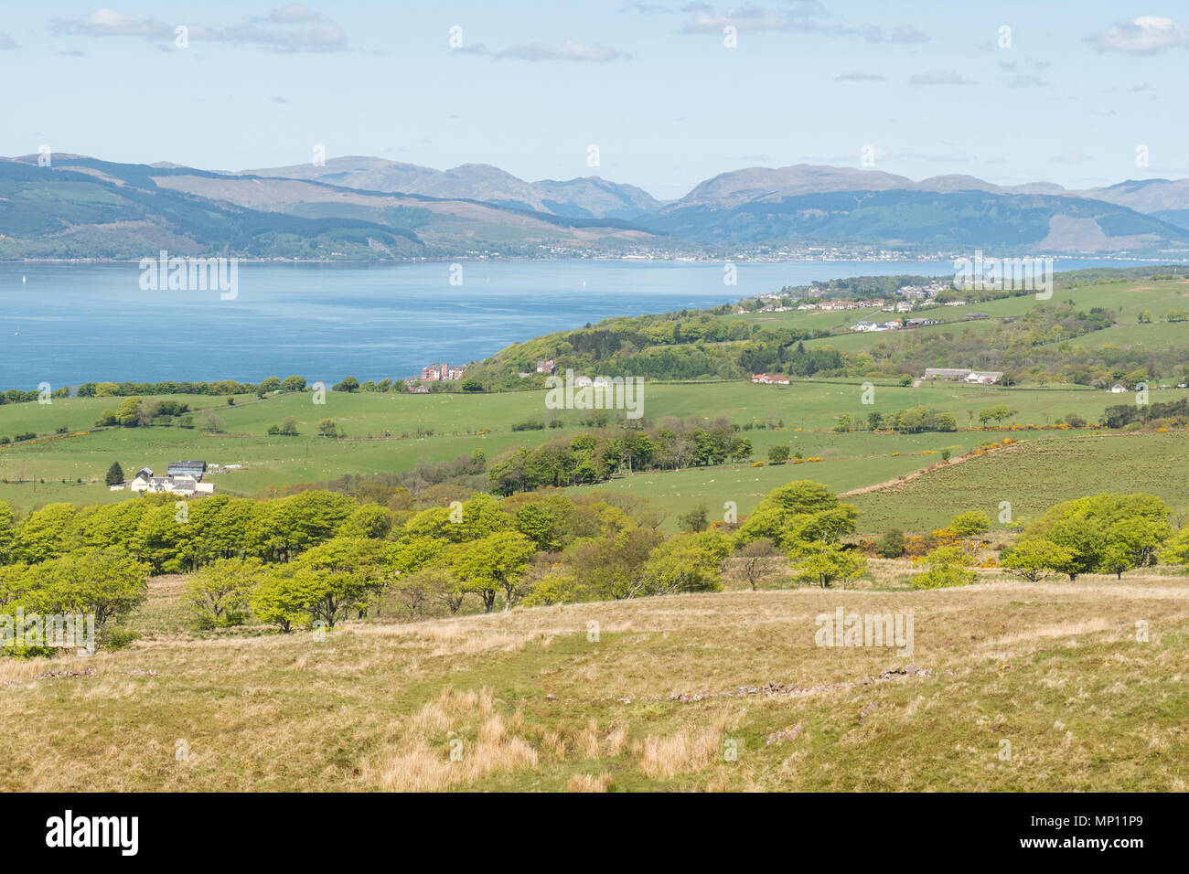 Péninsule de Cowal, Argyll et mais, sur le Firth of Clyde, vue depuis la colline de Knock, Largs, North Ayrshire, Scotland, UK Banque D'Images