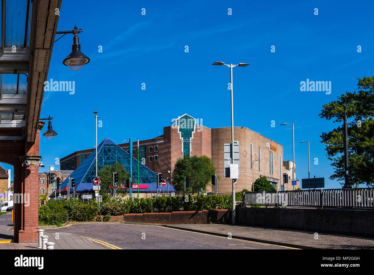 Intu shopping centre, Watford, Hertfordshire, Angleterre, Royaume-Uni Banque D'Images