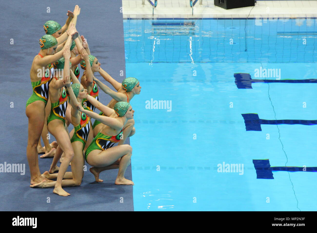 L'équipe d'Espagne au cours de la routine libre de natation synchronisée l'événement au centre aquatique du parc olympique de Londres le 21 avril 2012 (BASIANA Clara, CABELLO Alba, Ona CARBONELL, Margalida CRESPI, FUENTES, Andrea HENRIQUEZ Thais, KLAMBURG Paula, Irene MONTRUCCHIO, PONS, de l'ALADI SALVADOR Cristina)--- Image par © Paul Cunningham Banque D'Images