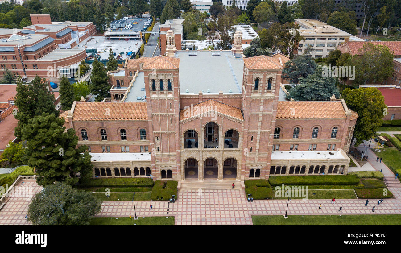 Royce Hall, Cour Dickson, Campus de l'UCLA, Université de Californie, Los Angeles, Californie Banque D'Images