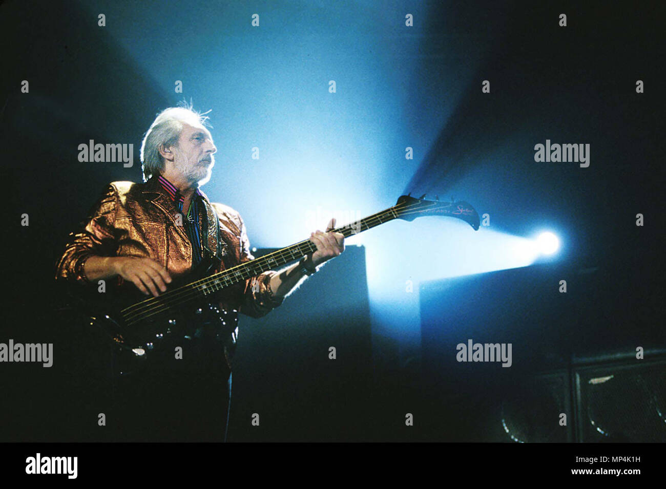 Qui,le-Entwistle JohnWho,l-Entwistle John-1A - qui,le-Entwistle John-1un événement dans la vie d'Hollywood, Californie - Red Carpet Event, USA, Cinéma, Célébrités, photographie, Bestof, Arts, Culture et divertissement, Célébrités, Mode Topix Meilleur de Hollywood, la vie, événement dans la vie d'Hollywood, Californie - Tapis rouge et en backstage, Arts, Culture et divertissement, photographie, enquête tsuni@Gamma-USA.com , célébrités Musique, musicien, le groupe de musique, de 1993 à 1999 Banque D'Images