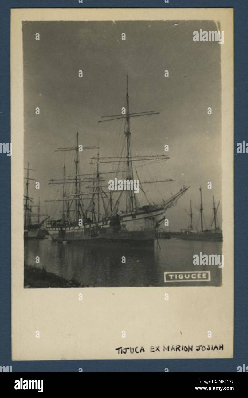 . Anglais : ex de Tijuca Marion Josiah démâté Buenos Aires WW1 perdu à U151. La 'Marion Josiah' (1892) administré par MM. Rogers & Co, 204 Bath Street, Glasgow. Josiah Roger, était son propriétaire, ses navires ont été nommée d'après sa femme , Marion et c'est elle qui a donné le titre 'Marion Line', à l'entreprise. Les autres navires de la ligne étaient le 'Marion Ballantyne', 'Marion Crosbie', 'Marion Frazer', 'Marion Inglis', et le 'Marion de lumière'. Collection du capitaine Robert Storrar Boyd (1888 - 1977). 1 octobre 2013, 12:47:02. 1193 inconnu ex Tijuca Marion Josiah démâté Buenos Aires WW1 perte U151 Banque D'Images