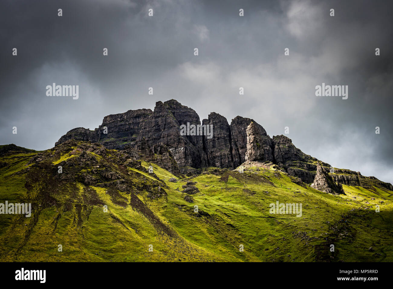 Vieil homme de Storr, montagnes de l'île de Skye - Écosse, Royaume-Uni Banque D'Images