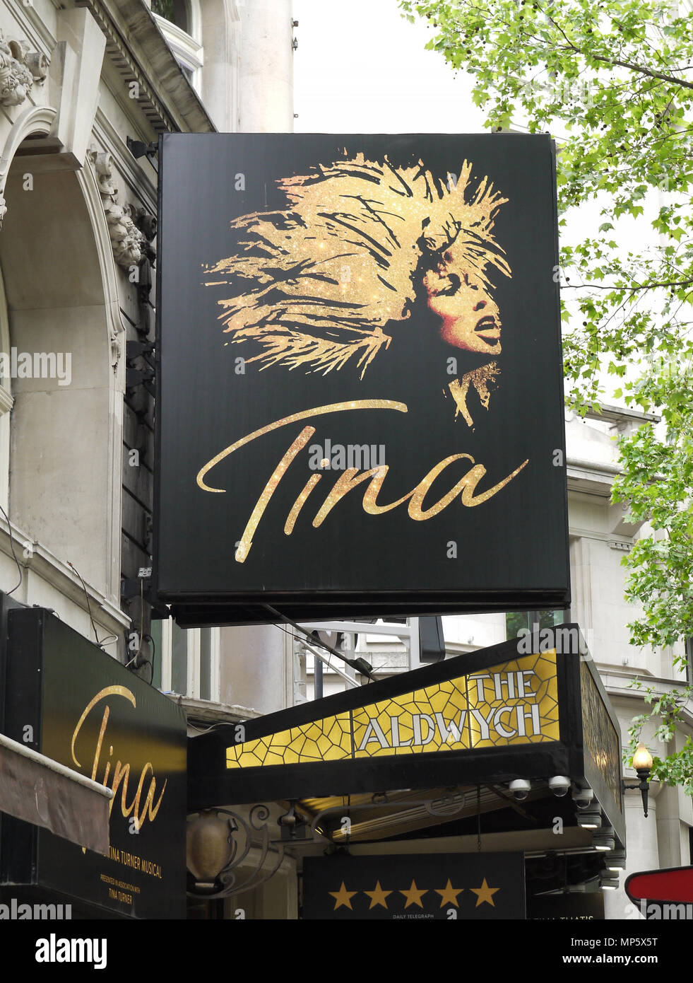 Londres - le 21 mai 2018 : vue générale de l'emblématique Répertorié, catégorie II Aldwych Theatre montrant le succès, Tina Banque D'Images