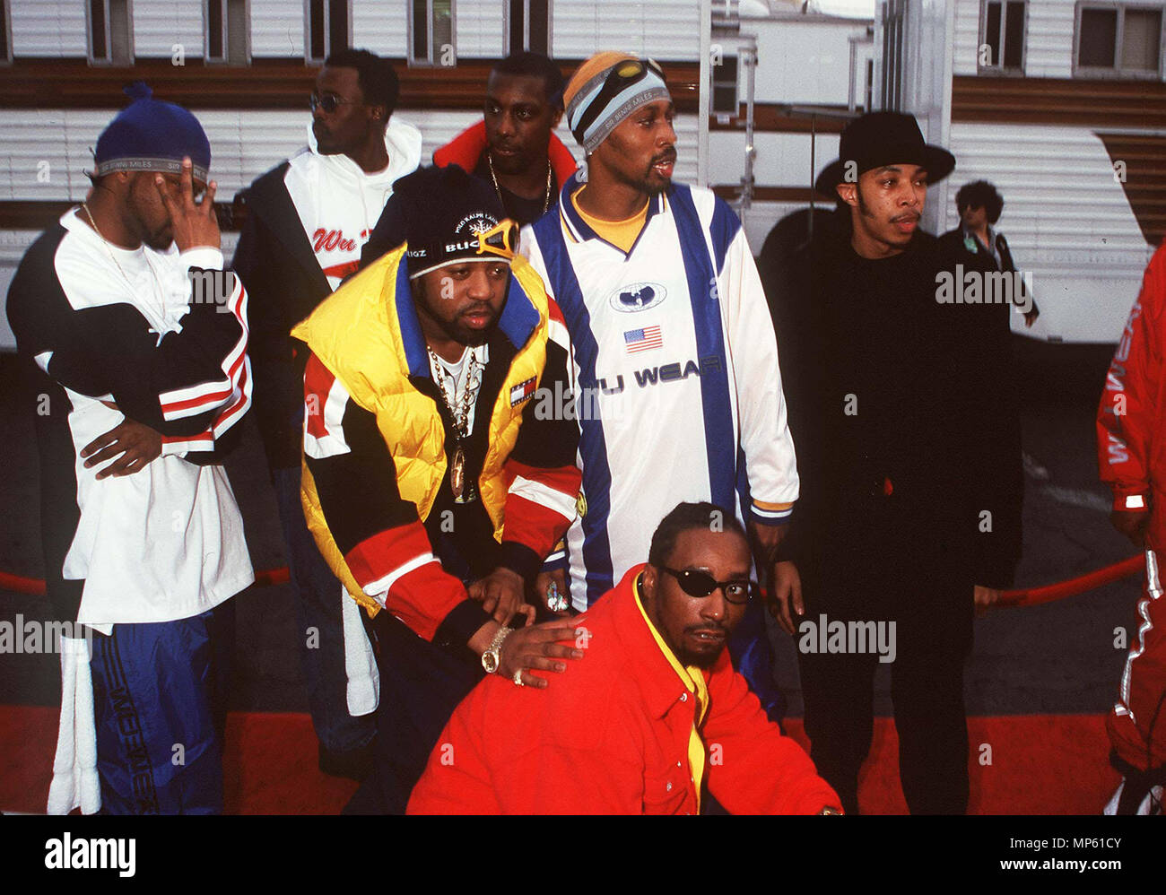 Wu Tang Clan - arrivalWu Tang Clan - arrivée - Wu Tang Clan - arrivée événement dans la vie d'Hollywood, Californie - Red Carpet Event, USA, Cinéma, Célébrités, photographie, Bestof, Arts, Culture et divertissement, Célébrités, Mode Topix Meilleur de Hollywood, la vie, événement dans la vie d'Hollywood, Californie - Tapis rouge et en backstage, Arts, Culture et divertissement, photographie, enquête tsuni@Gamma-USA.com , célébrités Musique, musicien, le groupe de musique, de 1993 à 1999 Banque D'Images