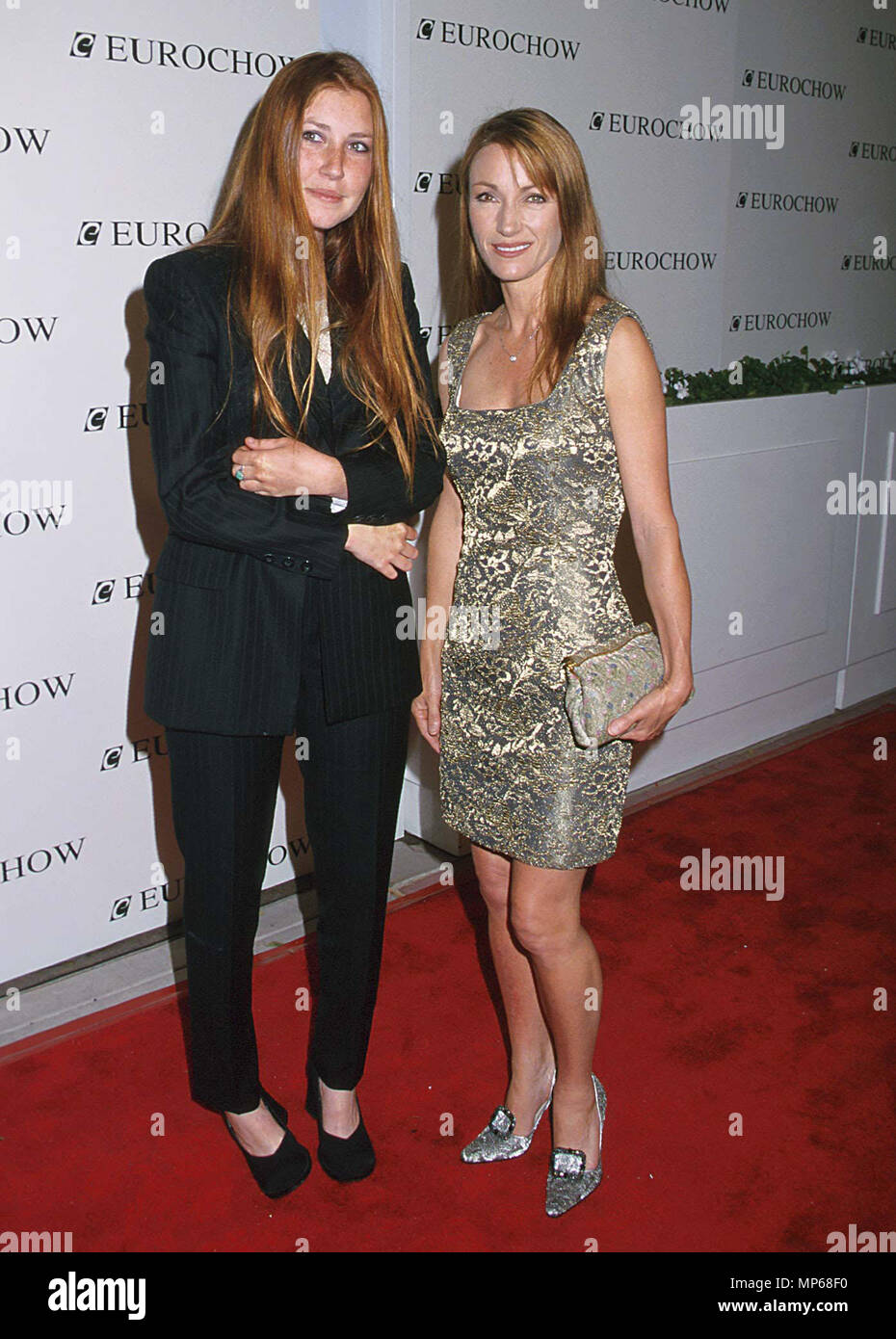 Jane Seymour & Katie (d)Seymour Jane & fille Katie événement dans la vie d'Hollywood, Californie - Red Carpet Event, USA, Cinéma, Célébrités, photographie, Bestof, Arts, Culture et divertissement, Célébrités, Mode Topix Meilleur de Hollywood, la vie, événement dans la vie d'Hollywood, Californie - Tapis rouge et en backstage, cinéma, télévision, célébrités, célébrités de la musique, Topix Bestof, Arts, Culture et divertissement, vertical, une seule personne, la photographie, les trois quarts, de 1993 à 1999, l'enquête de crédit , tsuni@Gamma-USA.com Tsuni / USA, = = = Red Carpet Event, USA, Cinéma, Célébrités, photographie, Banque D'Images