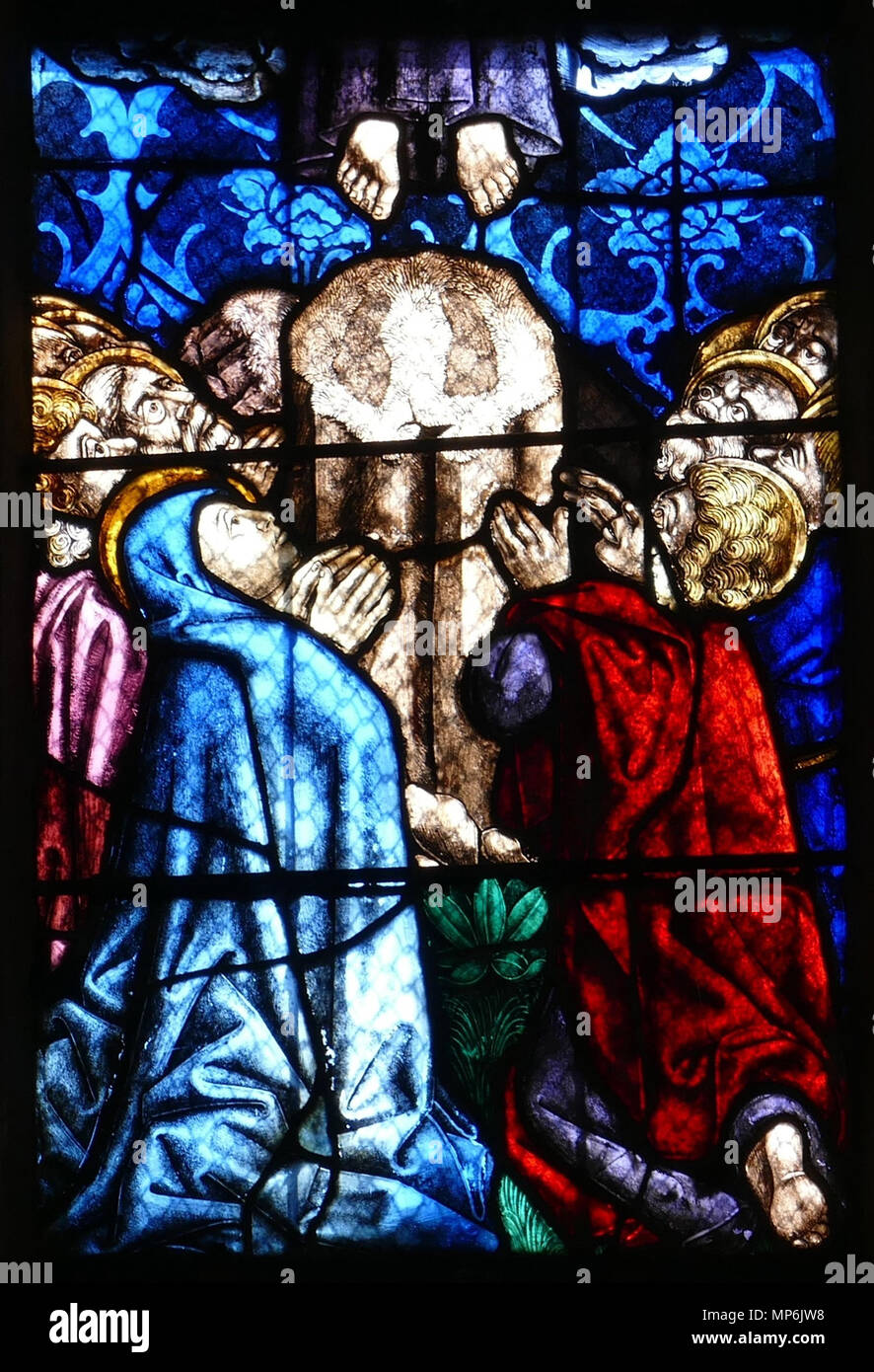 . Alsace, Bas-Rhin, Walbourg, église abbatiale Sainte-Walburge (PA00085208, IA67008491). Verrière 'St-Joseph, Marie et Jésus' (1461) : l'Ascension. Cet objet est classé Monument Historique dans la base Palissy, base de données du patrimoine mobilier français du ministère français de la culture, sous les références IM67008562 et IM67008561. Brezhoneg | Français | Deutsch | English | Español | Français | English | Deutsch | Italiano | Português | Plattdüütsch |  +/- . 25 août 2015. © Ralph Hammann - Wikimedia Commons Walbourg 1248 SteWalburge 82-24 Banque D'Images . Alsace, Bas-Rhin, Walbourg, église abbatiale Sainte-Walburge (PA00085208, IA67008491). Verrière 'St-Joseph, Marie et Jésus' (1461) : l'Ascension. Cet objet est classé Monument Historique dans la base Palissy, base de données du patrimoine mobilier français du ministère français de la culture, sous les références IM67008562 et IM67008561. Brezhoneg | Français | Deutsch | English | Español | Français | English | Deutsch | Italiano | Português | Plattdüütsch |  +/- . 25 août 2015. © Ralph Hammann - Wikimedia Commons Walbourg 1248 SteWalburge 82-24 Banque D'Images