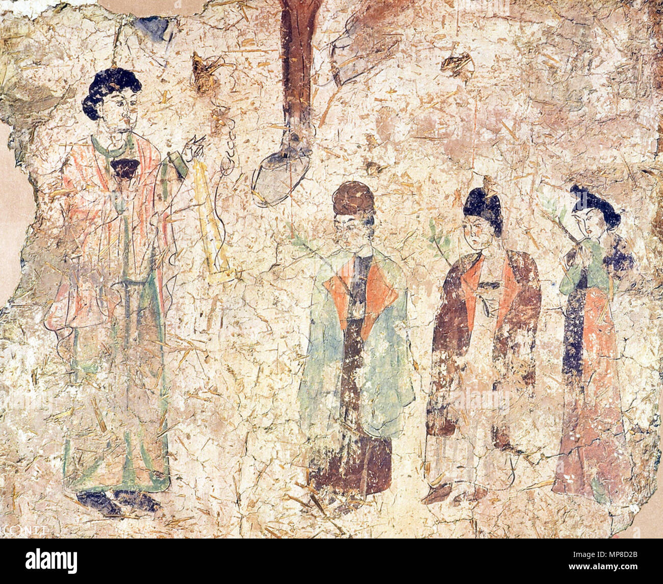 . Deutsch : Wandbilder aus einem christlichen Tempel, Chotscho. Anglais : Temple Nestorien - Dimanche des Rameaux (probablement), Khocho, Xinjiang, 683-770 AD. Situé dans Berlin. もう一枚はやや大きく幅約 ｃｍ 日本語 :、高さ約70 ｃｍ。、この壁画の下半分は手に棕櫚の枝を持った一群の信徒が牧師を取り囲む図で63 上半分には手に十字架を持った騎士像が描かれていたが、しかし現在は馬蹄部分が残るのみである。・コックはこの絵をキリスト教の司祭が洗礼を施している場面だと考えた しかし羽田亨の考証によれば ル。、この絵はキリスト教の祝日である聖枝祭（）、すなわち復活祭の前の日曜日であり Le dimanche des、ロバに乗ってエルサレムに入場するキリストを人々が迎える場面であるという もう一人の日本学者吉村大次郎は。[12]、この絵にあらわされた左側の大きな人物がキリストで、右側の三人の人物はそれぞれペテロ、ヨハネ、マグダラのマリアであるとした。）‎（繁體 中文 : 另一幅殘畫面積稍大 寬約 釐米，，高約70 釐米 這幅畫的下半部表現一群手持棕櫚枝的信徒簇擁著一位牧師，。63 上半部描繪一個手持十字架的騎士像，但是只有馬蹄部份被揭取下來 勒柯克起初以為。，這幅畫表現基督教祭司施 Banque D'Images