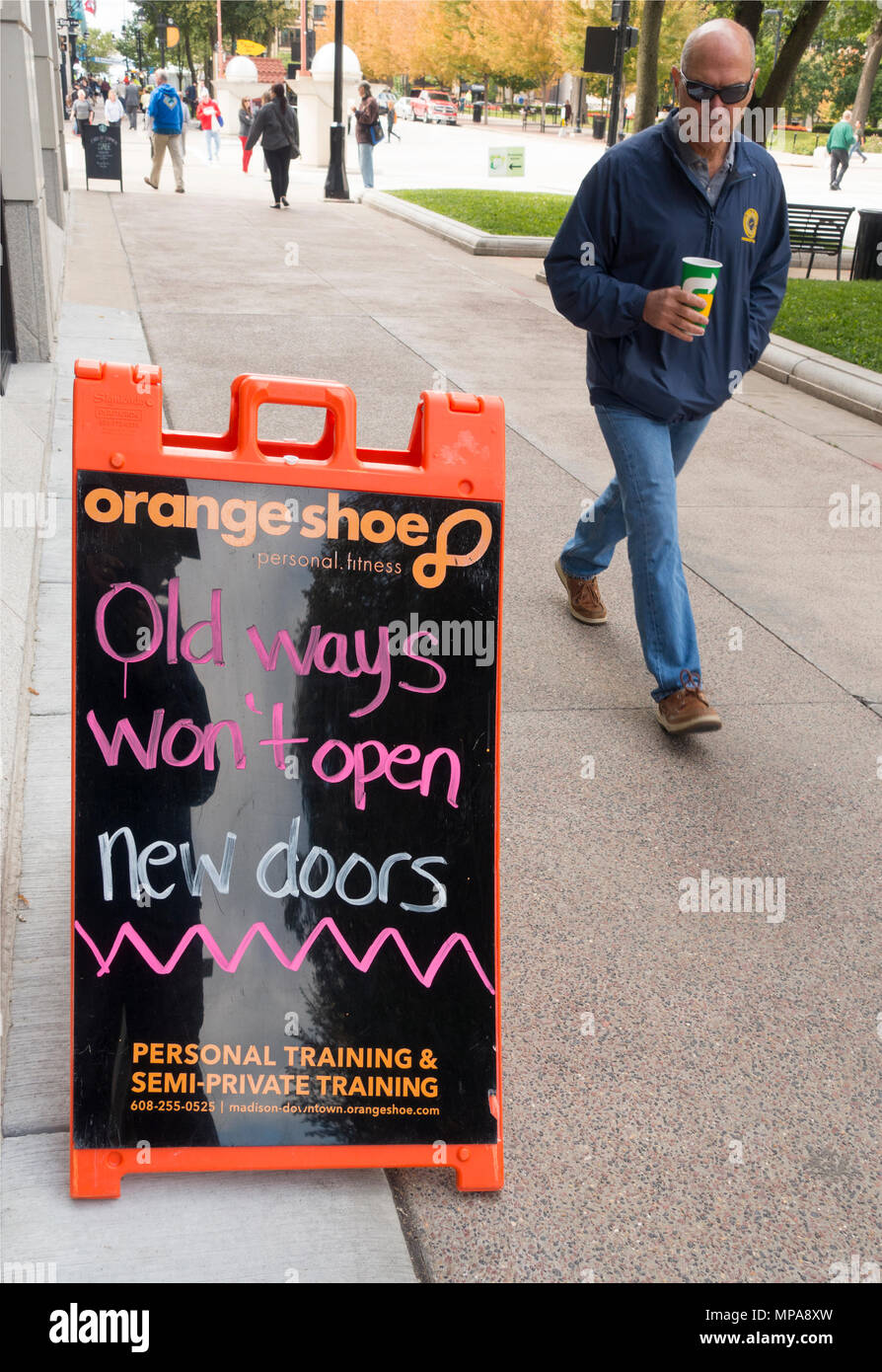 Personal training sign in Madison Wisconsin Banque D'Images