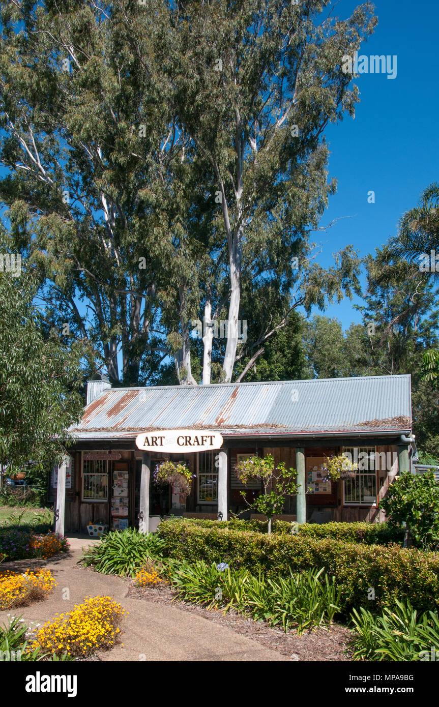 Dalle en bois historique hut, Samford une montagne village à l'extérieur de Brisbane, Queensland, Australie Banque D'Images