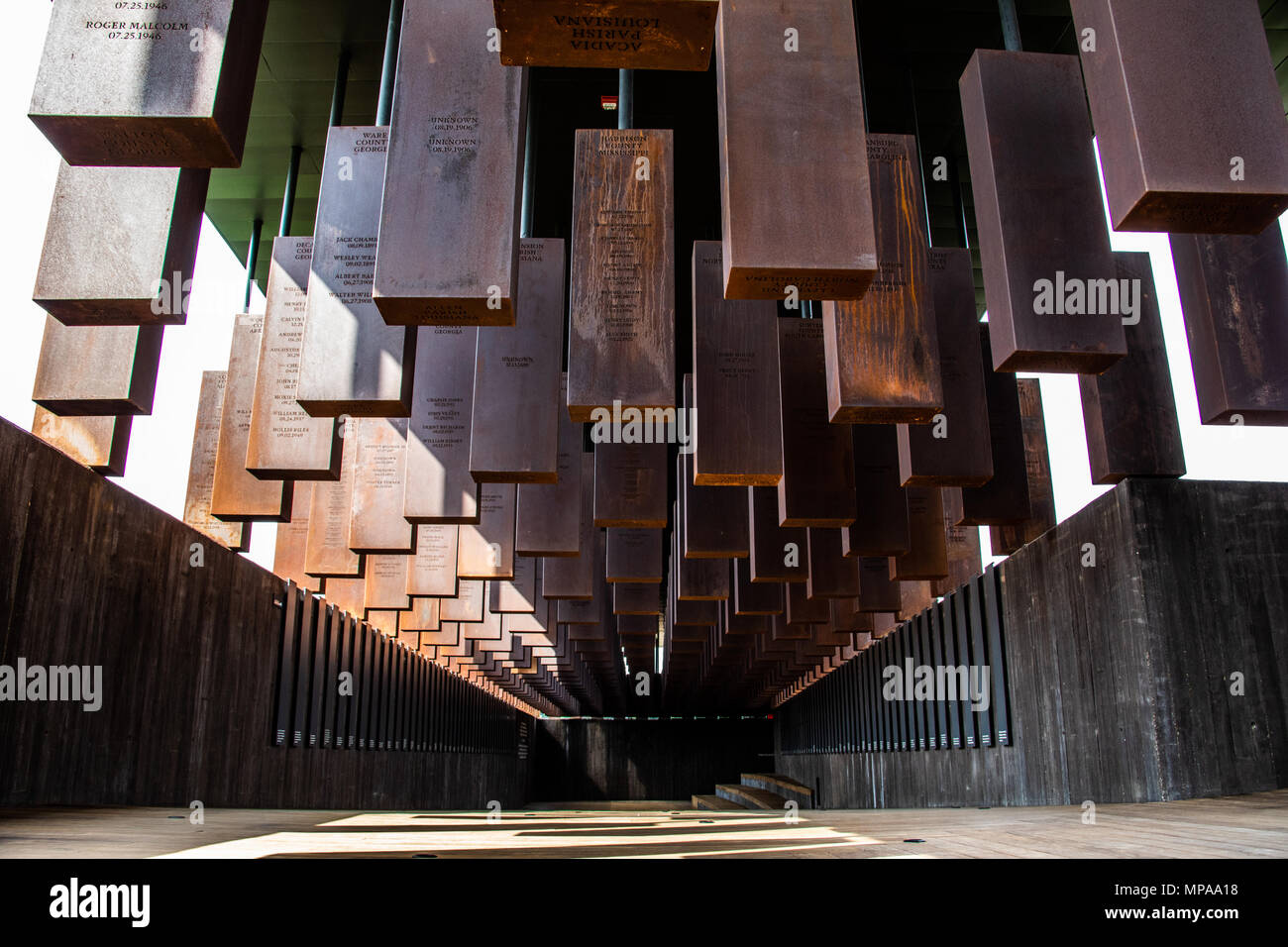 Le National Memorial pour la paix et la justice ou National Memorial lynchage, Montgomery, Alabama, États-Unis Banque D'Images