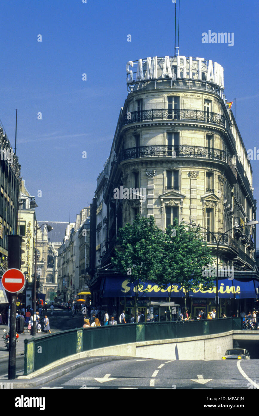 Historique 1988 SAMARITANE DEPARTMENT STORE PARIS FRANCE Banque D'Images
