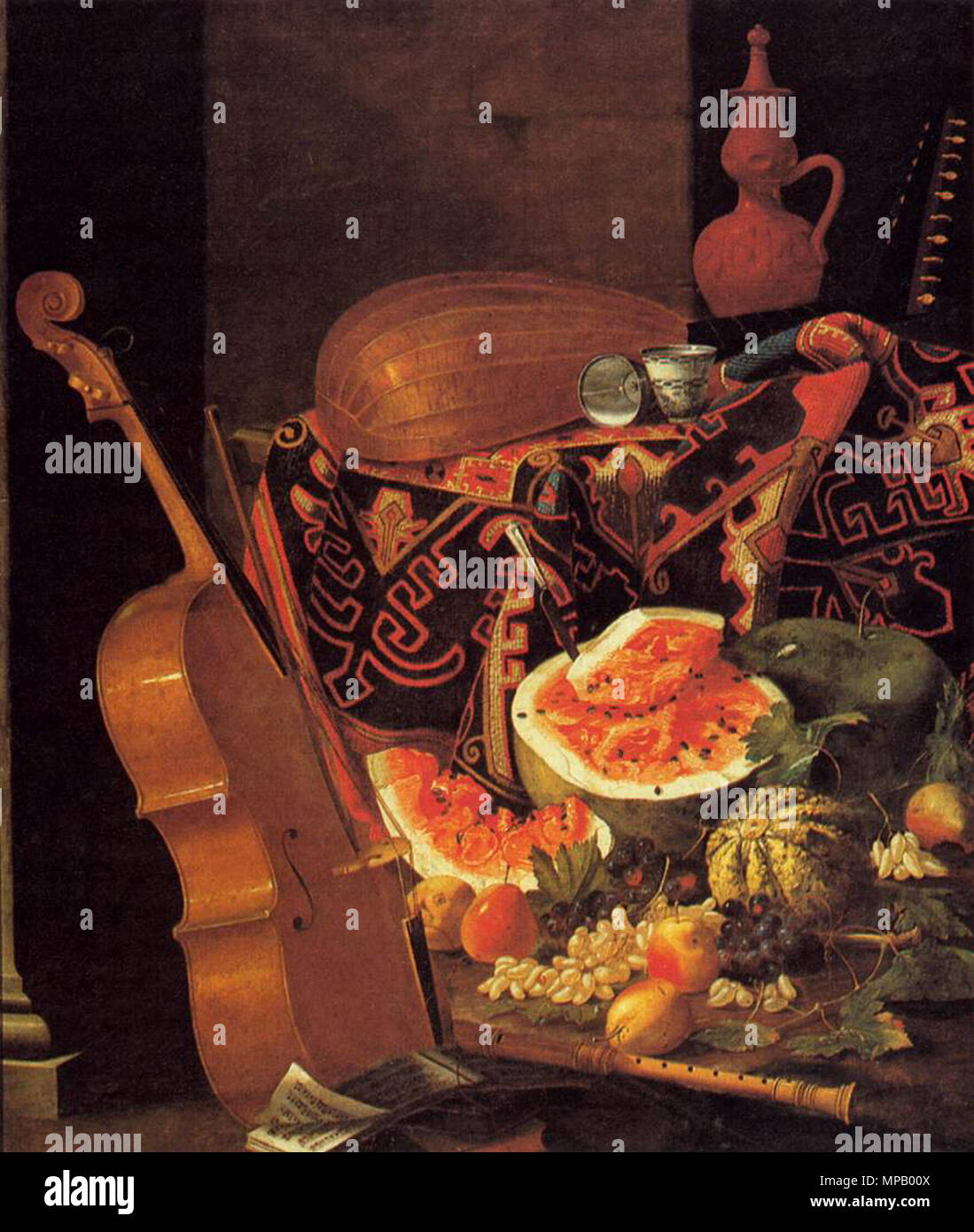 Anglais : Still-Life avec des instruments de musique et de fruits première moitié du 18e siècle. Cristoforo Munari, 912 - Still-Life avec des instruments de musique et de fruits - Galleria Palatina Banque D'Images