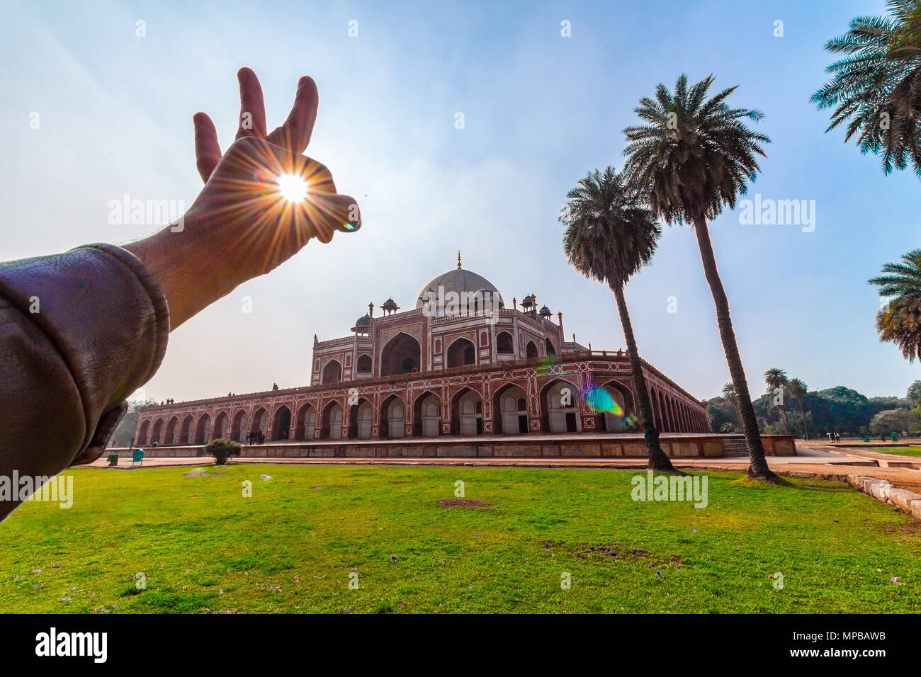 Vue panoramique de la première tombe-jardin sur le sous-continent indien. La Tombe de Humayun est un excellent exemple de l'architecture persane. Banque D'Images