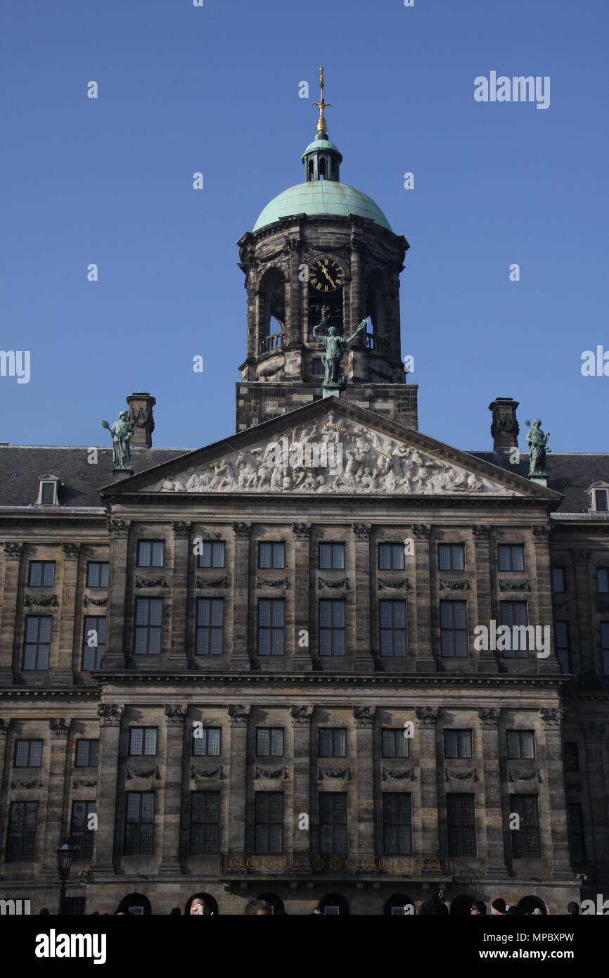 15 février 2015 Amsterdam, Pays-Bas.Palais Royal sur la place du dam Banque D'Images