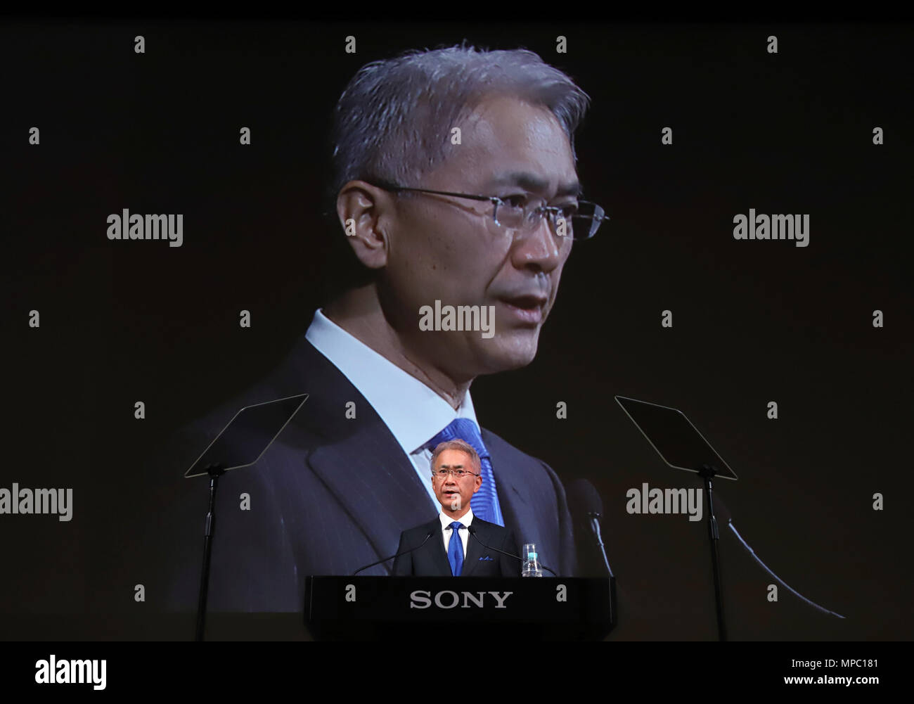 Tokyo, Japon. 22 mai, 2018. Le géant de l'électronique du Japon président Sony annonce le Yoshida Kenichiro nouvelle stratégie d'affaires au siège de Sony à Tokyo le mardi, Mai 22, 2018. Sony aura pour objectif de positionner le matériel de marque, composé de la maison de divertissement, produits d'impression et les communications mobiles. Credit : Yoshio Tsunoda/AFLO/Alamy Live News Banque D'Images