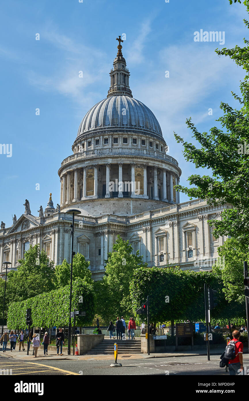 La Cathédrale St Paul, à Londres, Sir Christopher Wren est chef-d'œuvre architectural de l'édifice, qui domine toujours la ville de Londres Banque D'Images