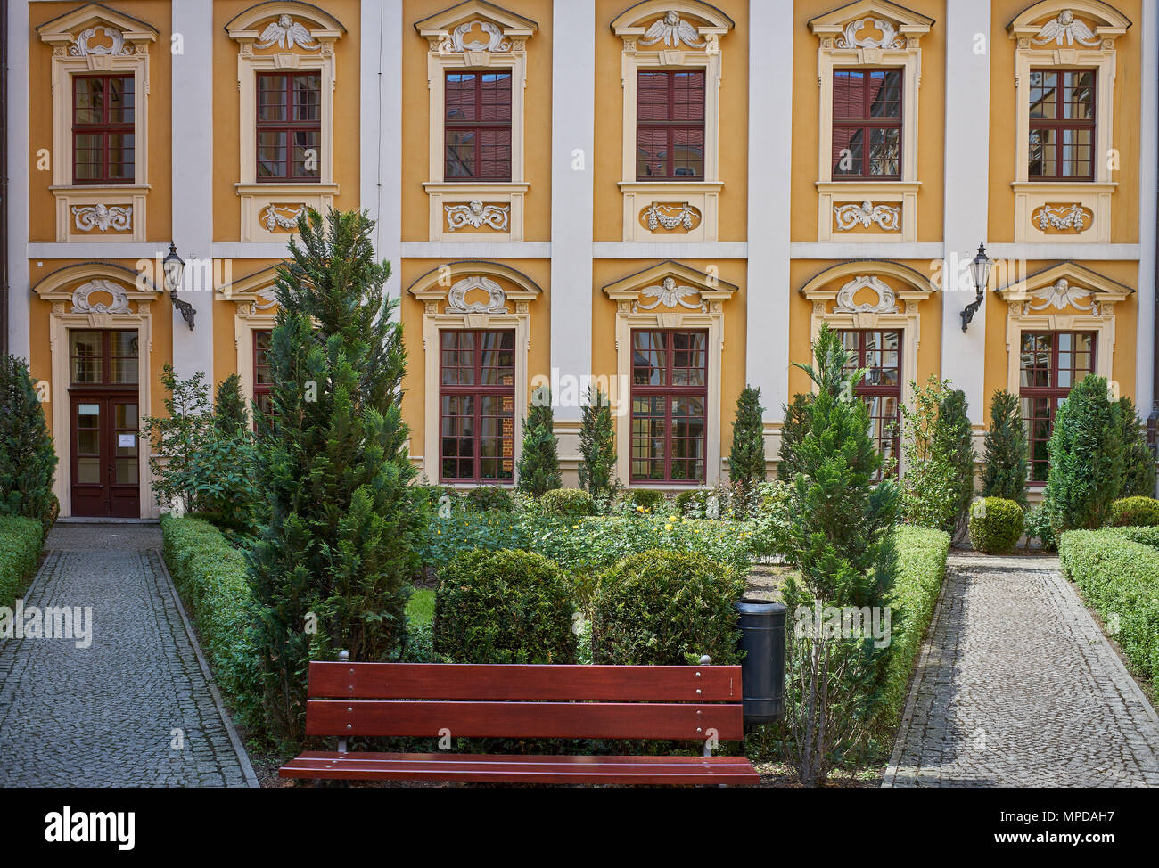 Le bâtiment baroque de Wroclaw la faculté de philologie de l'ancien collège des Jésuites, Wroclaw. Banque D'Images