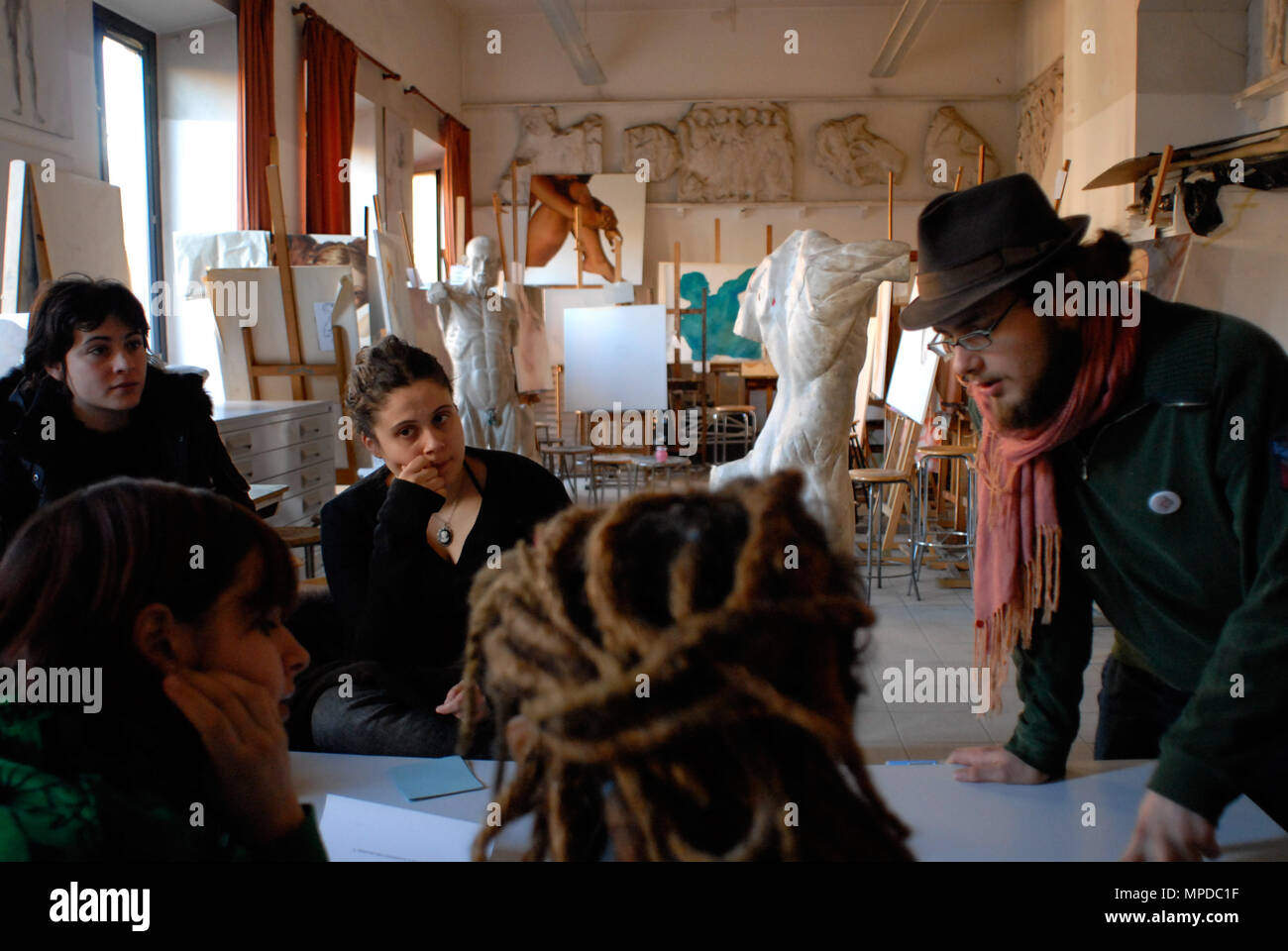 Les étudiants occupent l'Académie des beaux-arts de la Via Ripetta à Rome. L'Italie. Banque D'Images