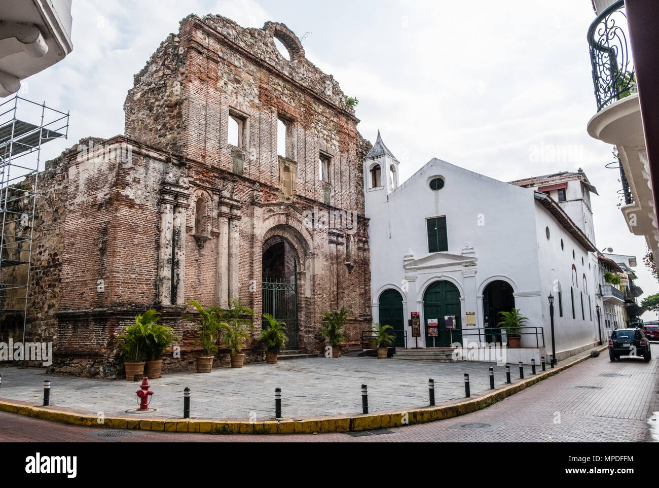 Vieux bâtiment façade dans Casco Viejo à Panama City - architecture historique Banque D'Images