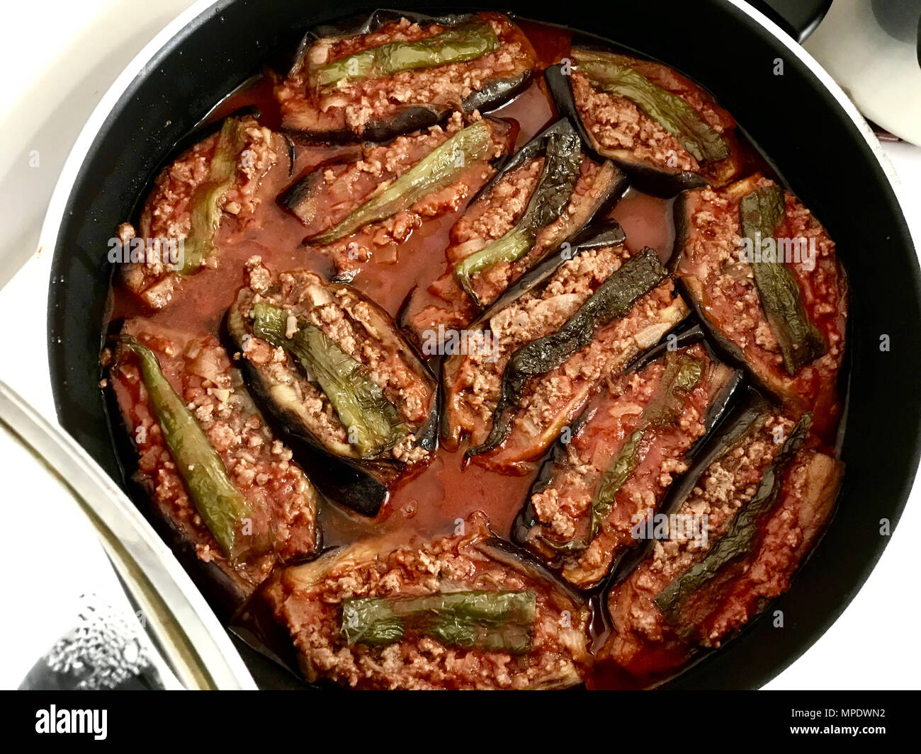 Aubergines Farcies Aubergines Traditionnel Turc Karniyarik