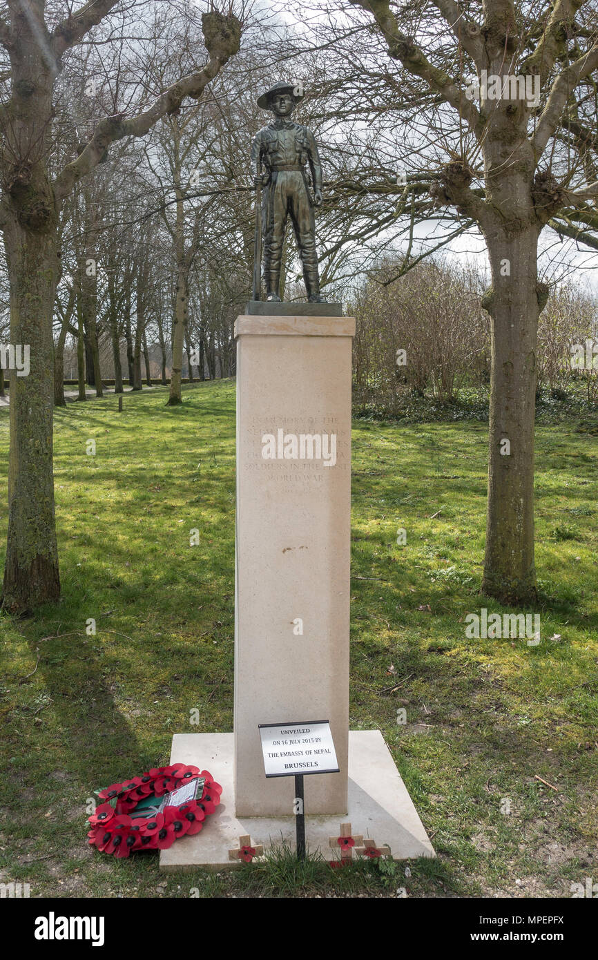 Monument pour les soldats du Népal, construire en 2015, à l'Menentor, Première Guerre mondiale, Ypres, Flandre occidentale, Belgique Banque D'Images