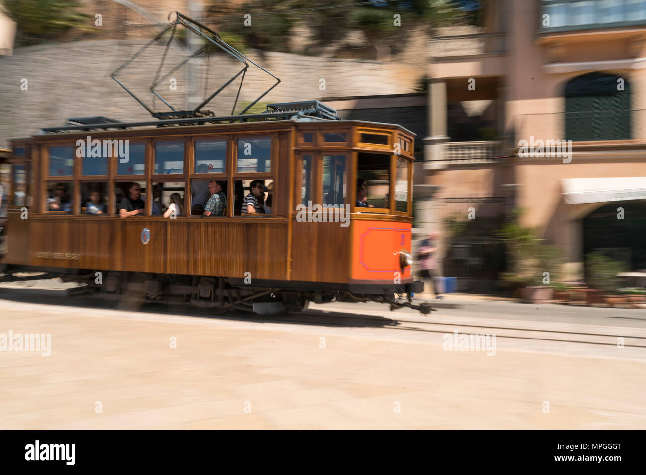 Fahrende Strassenbahn en Port de Soller, Majorque, Baléares, Espagne | tramways en mouvement, Port de Soller, Majorque, Îles Baléares, Espagne, Banque D'Images