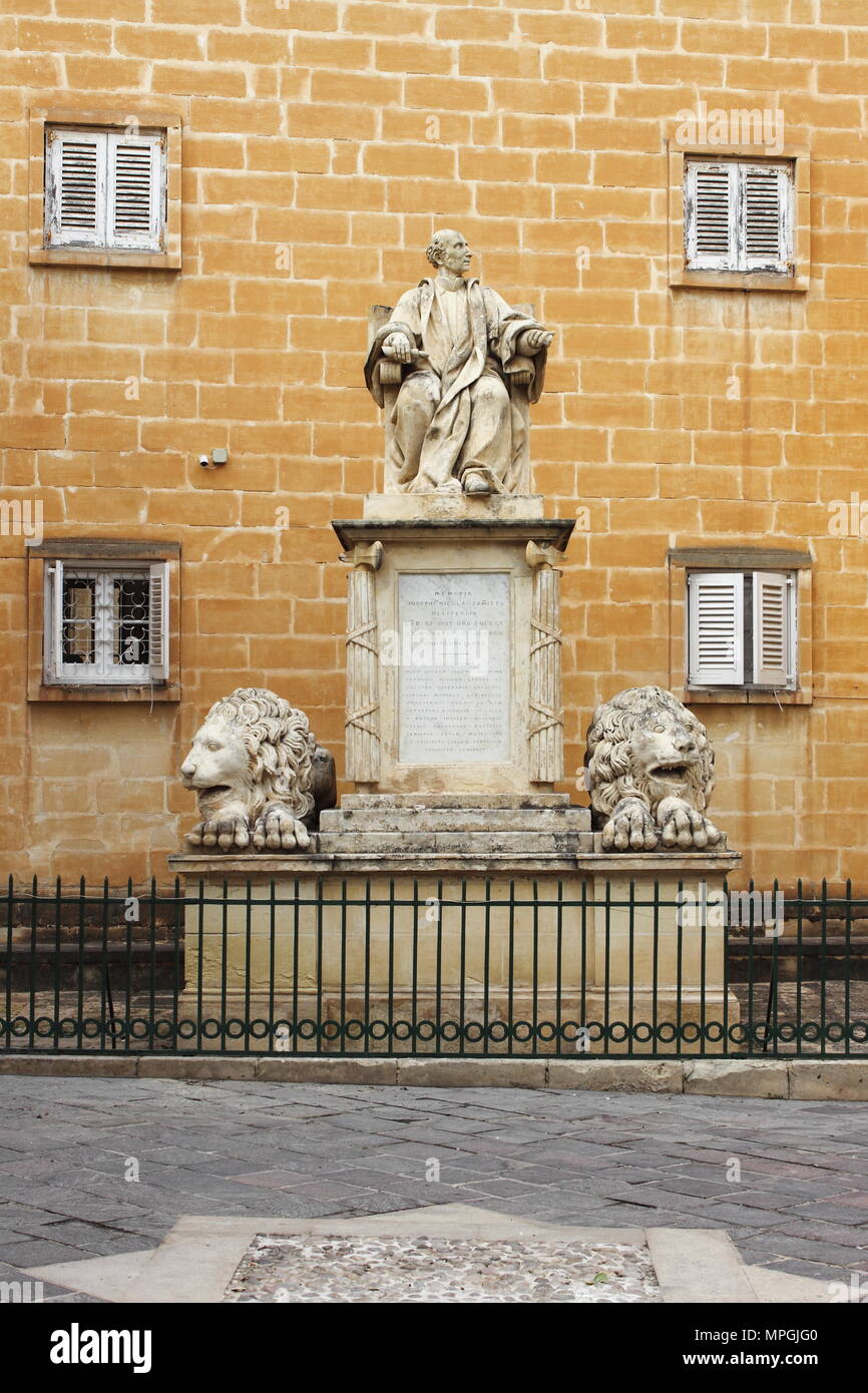 Mémorial de Joseph Nicolas Zammit (1815-1899), un médecin, un architecte, un concepteur artistique, et un grand philosophe. La Valette, Malte Banque D'Images