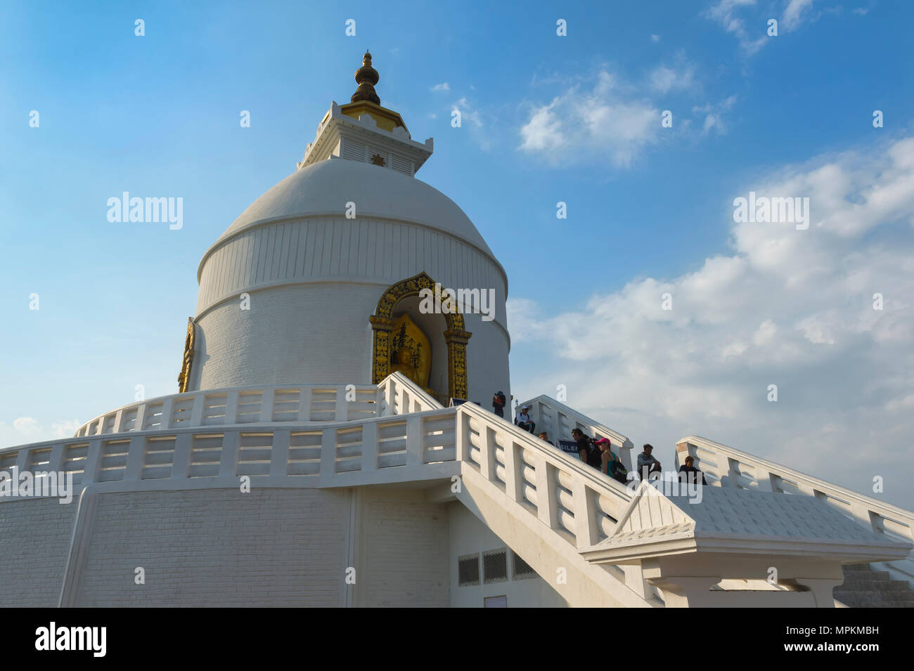 La paix mondiale, la pagode du temple bouddhiste Japonais, Pokhara, Népal Banque D'Images