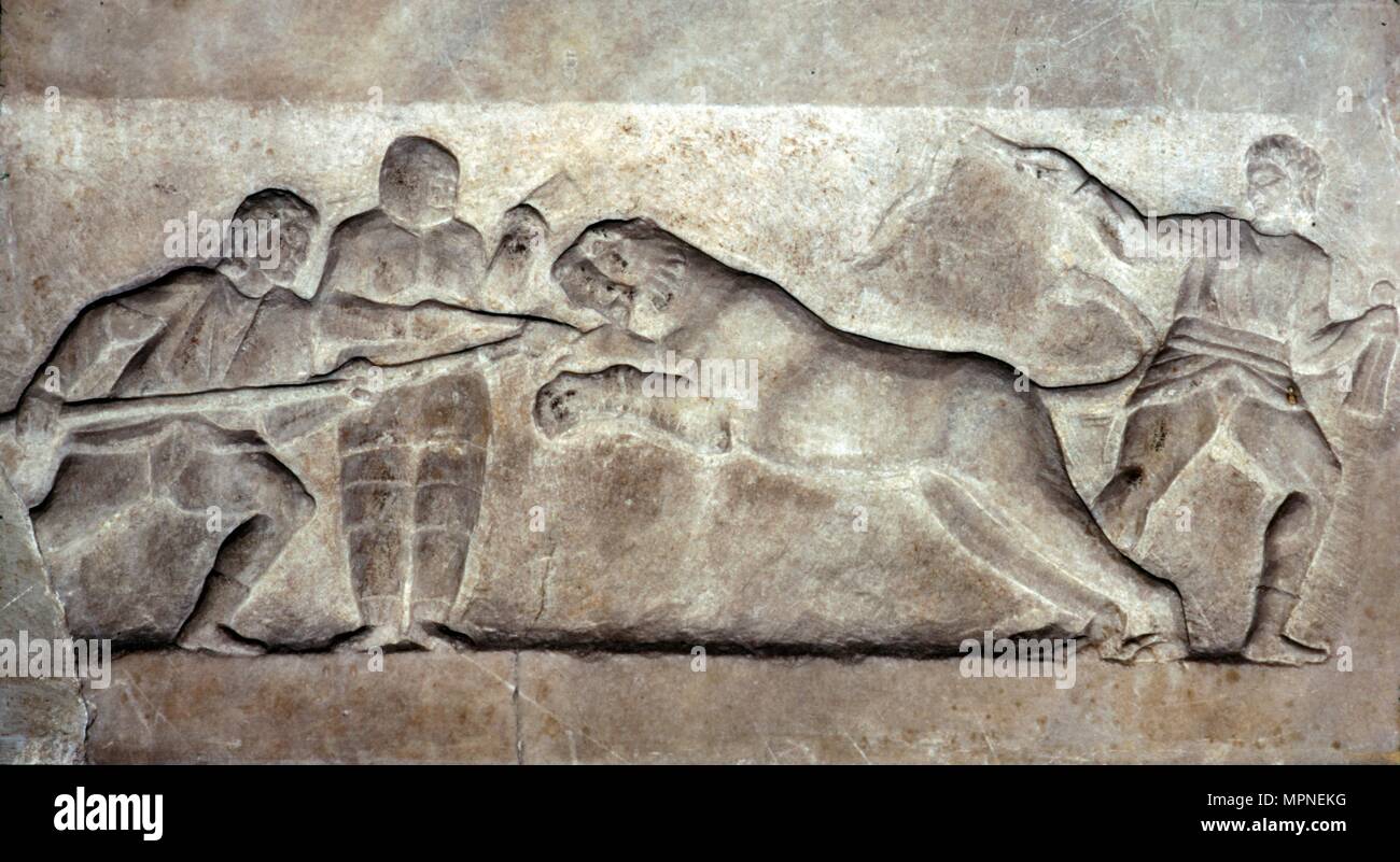 Soulagement en pierre ofStone soulagement des combats de gladiateurs un lion, Turquie, c 323BC-31BC : Artiste inconnu. Banque D'Images