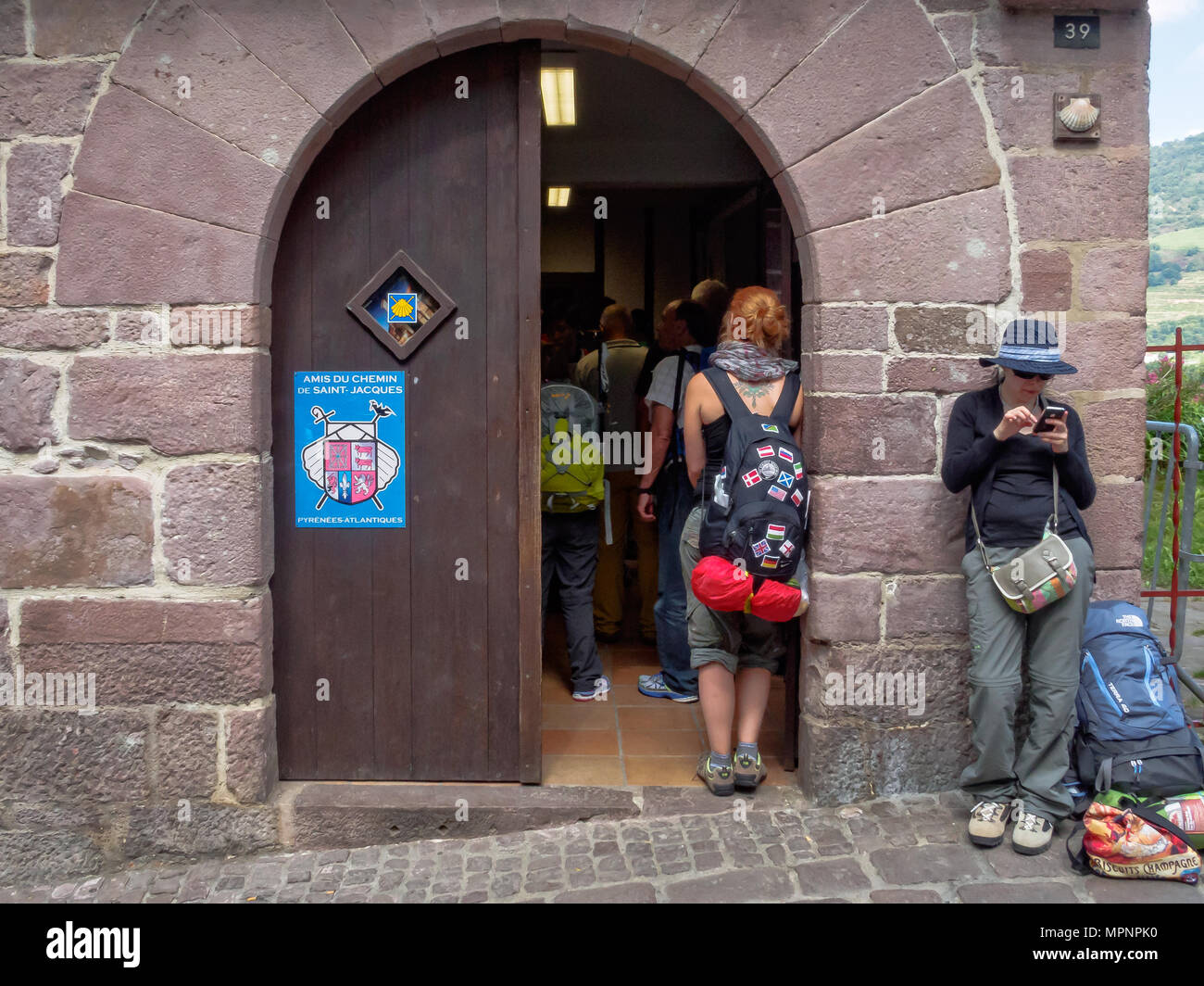 Bureau des pèlerins est où les pèlerins à la française (Camino Frances) à Santiago de Compostela peuvent s'inscrire et obtenir leur passeport pèlerins Banque D'Images