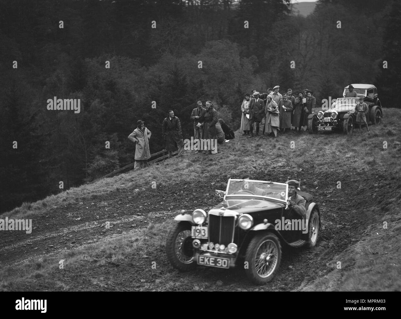 MG TA de JN Goodwin concurrentes dans le MCC, essai d'Édimbourg, en Écosse, le Roxburghshire 1938. Artiste : Bill Brunell. Banque D'Images