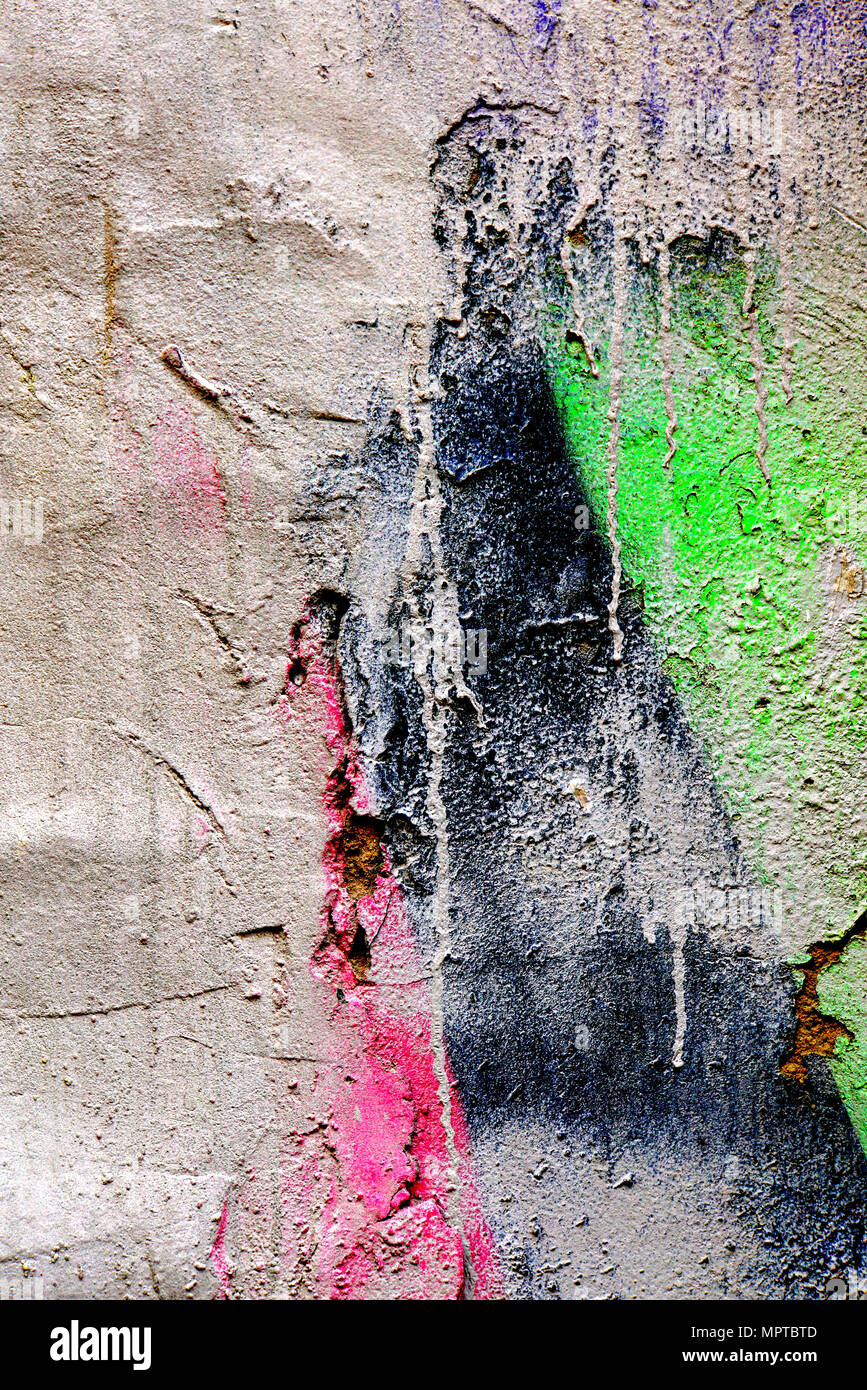 Peinture sur mur - rouge, noir et vert, les couleurs du drapeau de la Palestine. Abstract background Banque D'Images