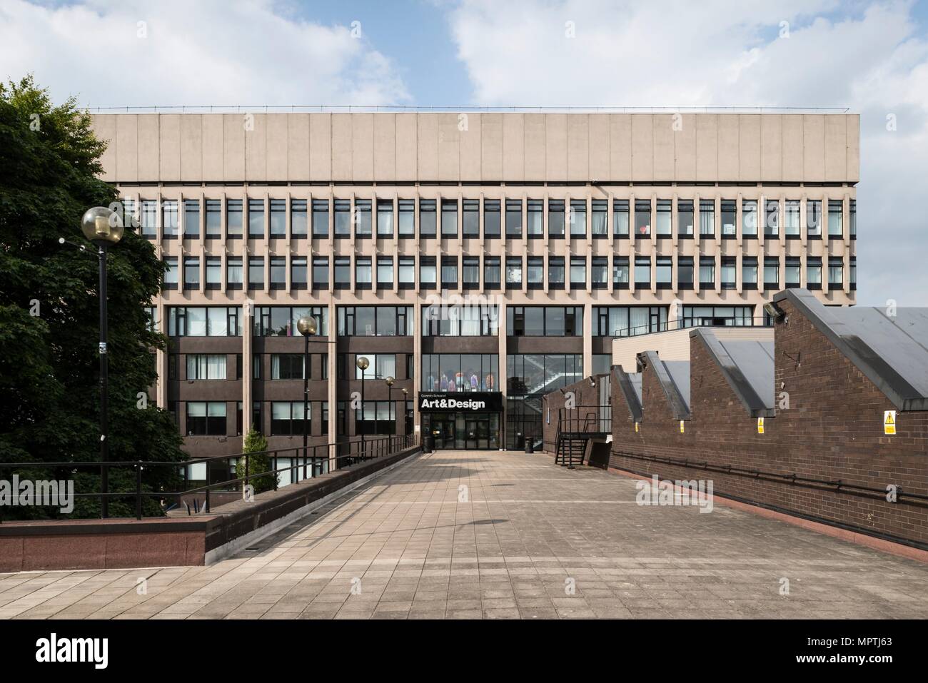 Graham Sutherland, l'Université de Coventry, Cox Street, Coventry, West Midlands, 2014. Artiste : Steven Baker. Banque D'Images