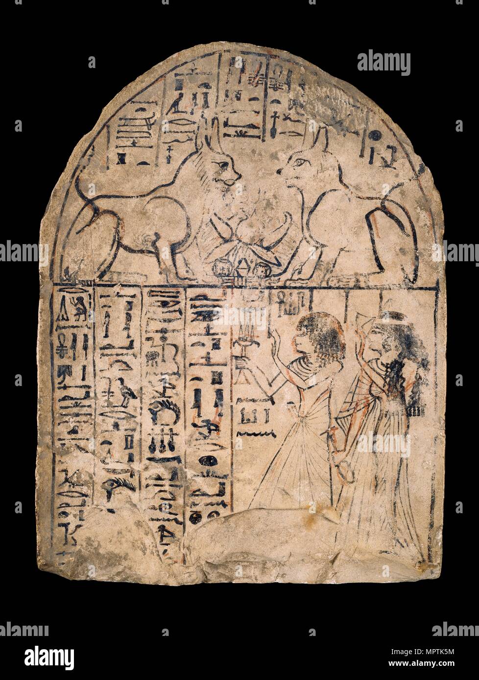 La stèle de calcaire représentant le culte de la divine chats de Re et d'Atoum, Xixème dynastie (c1292-c1190 Artiste : Inconnu. Banque D'Images