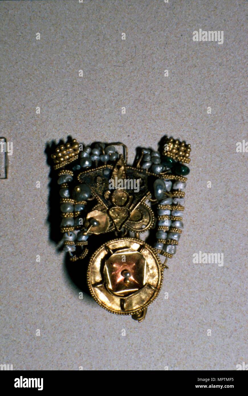 Or étrusque anneau avec pendentif, 3e siècle avant J.-C. : Artiste inconnu. Banque D'Images