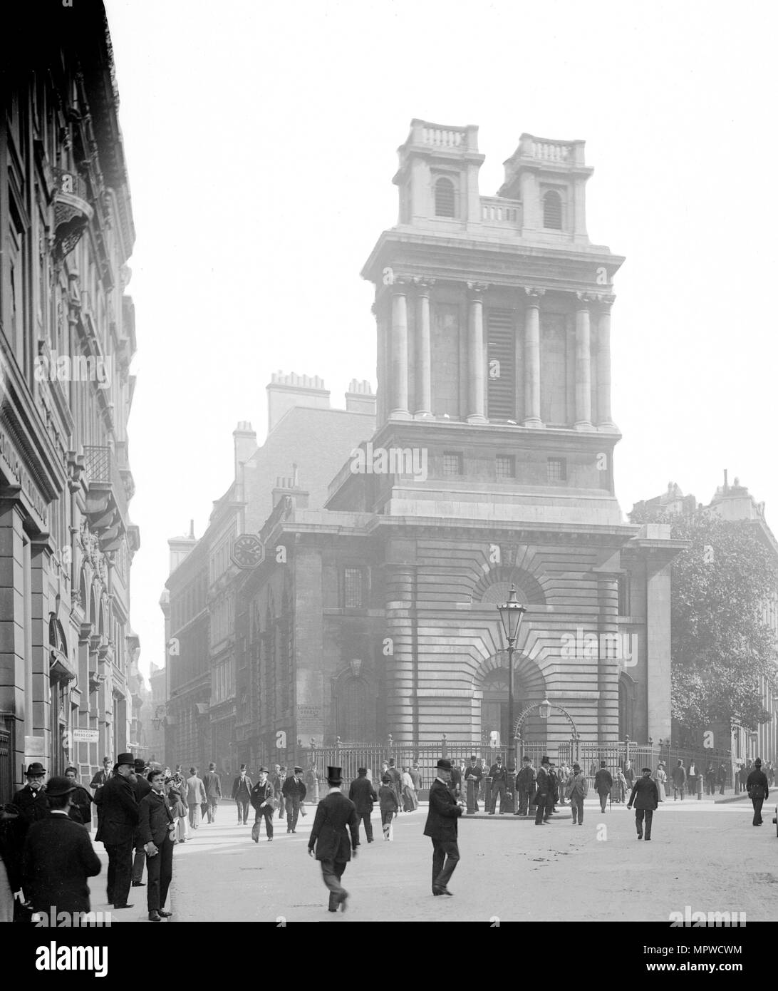 St Mary Woolnoth, Lombard Street, City of London, 1870-1900. Artiste : York & Fils. Banque D'Images