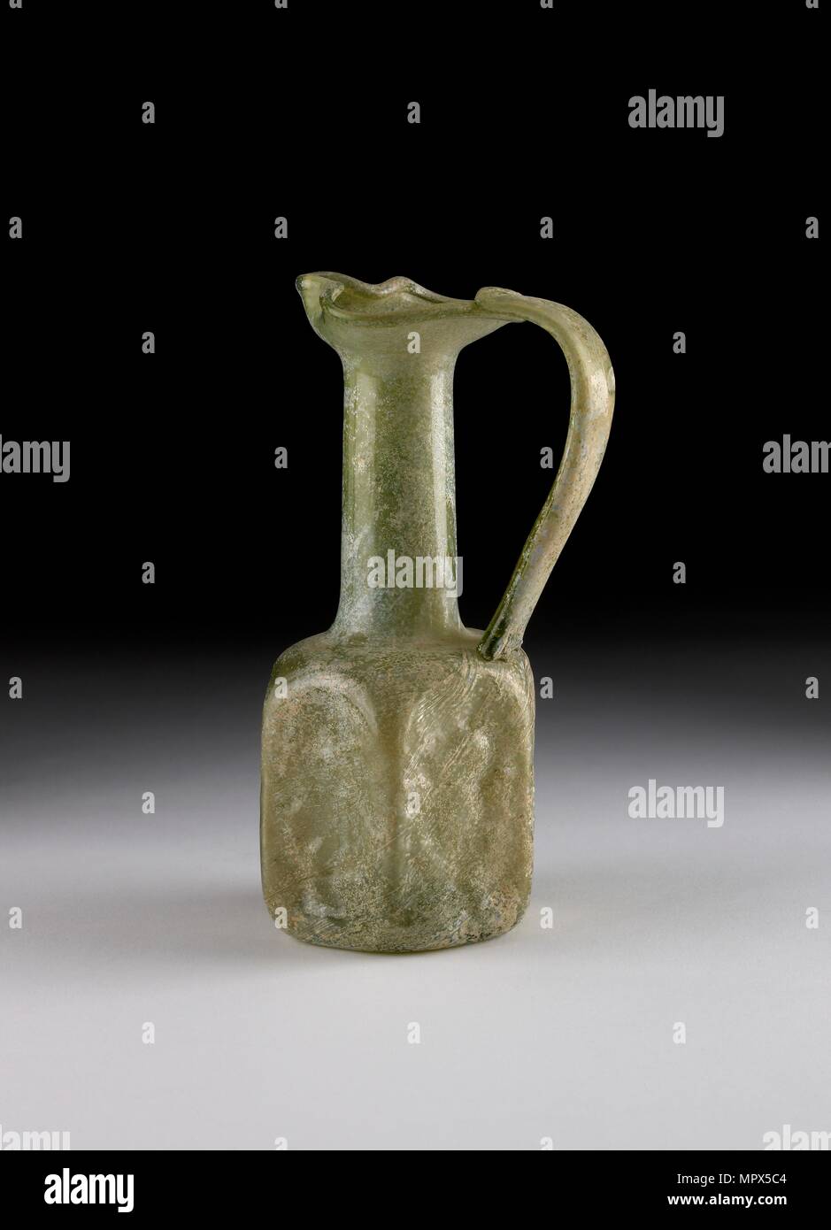 Juglet de verre, byzantine, c4e-6e siècle. Artiste : Inconnu. Banque D'Images