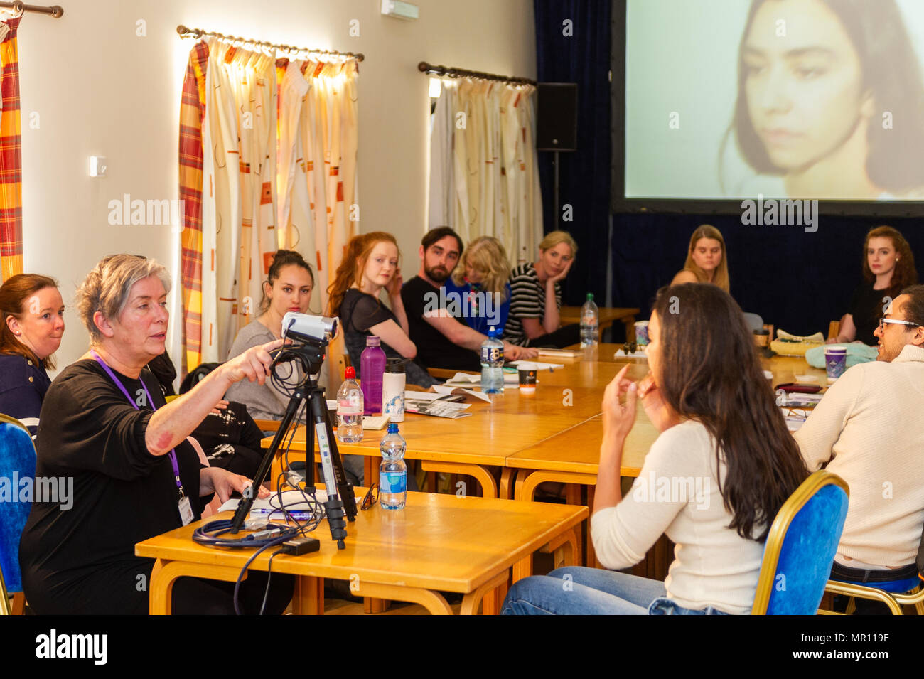 Schull, Irlande. 25 mai, 2018. Directeur de casting de renommée mondiale, Maureen Hughes, est représenté en donnant un jour 2 masterclass autotaraudeuse dans le cadre de la Fastnet Film Festival, qui s'exécute en Schull jusqu'à dimanche. Credit : Andy Gibson/Alamy Live News. Banque D'Images