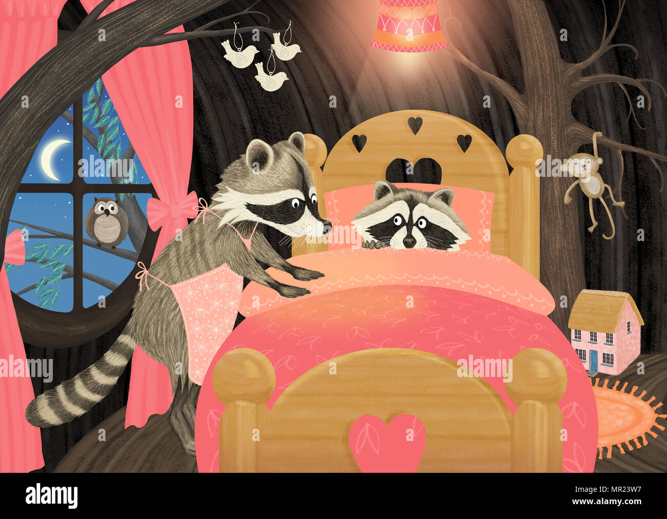 Une illustration d'une mère raton laveur de mettre son enfant au lit, dans un tronc d'arbre chambre à coucher. Banque D'Images